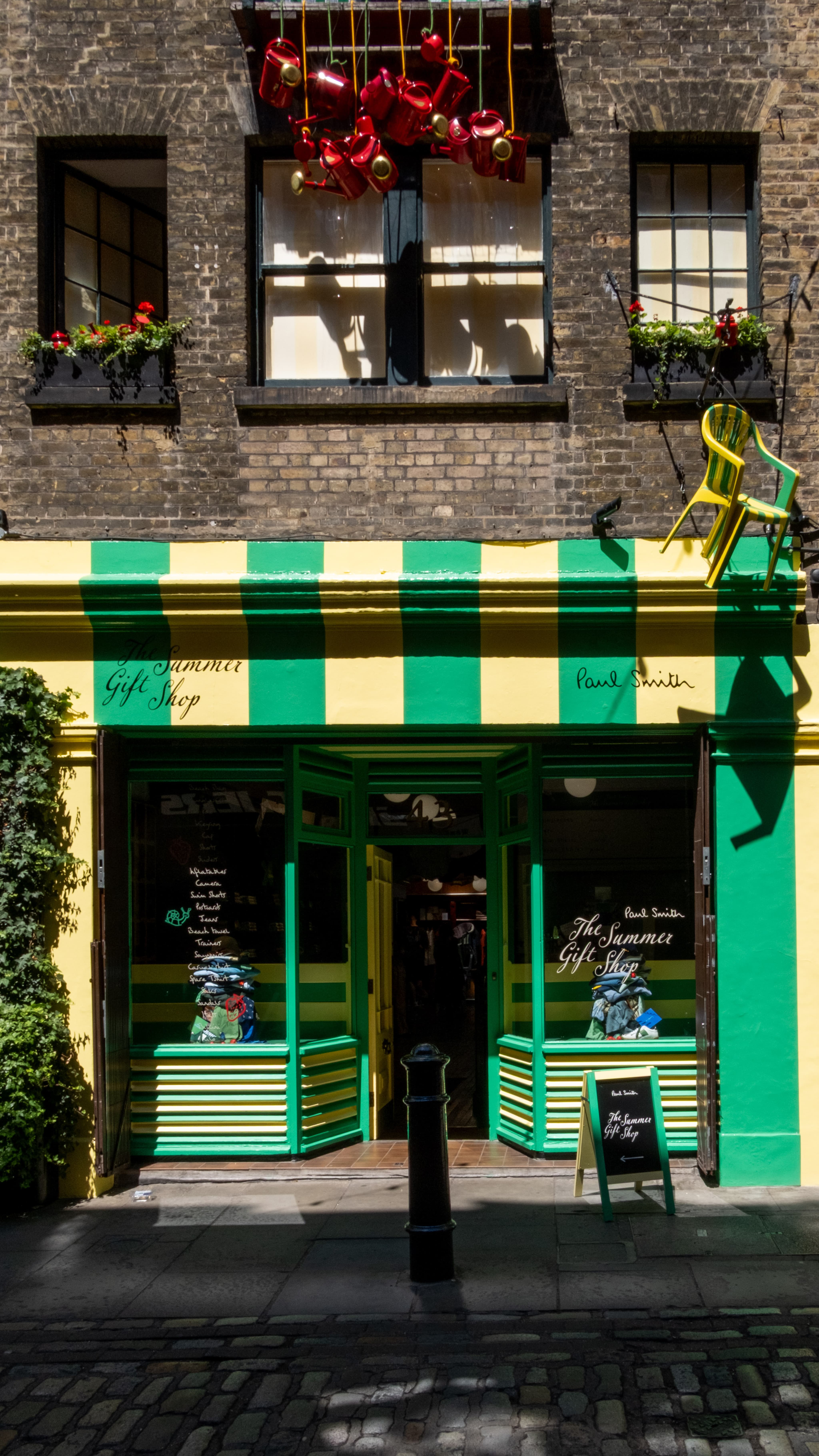 Floral Street - Covent Garden Paul Smith Store